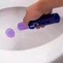 Imagem de Detergente Sanitários Gel Adesivo 38g Com Aplicador Novo Frescor Dura até 6 Semanas Com Função 4 Em 1