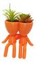Imagem de Dia dos Namorados Vasinho Decorativo Abraço Para Suculentas Laranja 13 cm