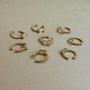 Imagem de Ear Cuff Dourado com Zircônia Retangular Rebeca