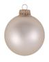 Imagem de Enfeites de Árvore de Natal - 67mm/2.625" Bolas de Vidro de Designer do Natal por Krebs - Handmade Seamless Hanging Holiday Decorations for Trees - Conjunto de 8 (Velvet Oyster Pearl)