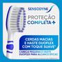 Imagem de Escova De Dente Ext Macia Proteção Completa Sensodyne Kit X3