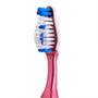 Imagem de Escova Dental J&J Reach Comfort Clean Macia 40