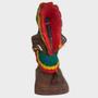 Imagem de Escultura Caboclo Pena Colorida, Verde, Vermelha E Amarela