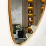 Imagem de Espelho Decorativo Organico 100X70 Com Borda Moldura Em Lamina De Madeira Grande