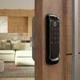 Imagem de Fechadura Digital Sobrepor Yale Ybl 410s Preta Com Bluetooth