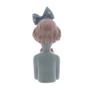 Imagem de Figura Boneca com Maçã Wolff de Resina 9cm x 9cm x 23cm