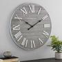 Imagem de FirsTime & Co. Gray Emmett Farmhouse Shiplap Clock, American Designed, Cinza, 27 x 2 x 27 polegadas (31205)