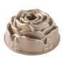Imagem de Forma de Bundt Nordic Ware Rose - 10 xícaras - Alumínio Fundido com Revestimento Caramelo
