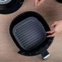 Imagem de Forma de Silicone Quadrada Com Alça Para Air Fryer 16cm