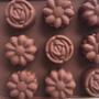 Imagem de Forma Molde De Silicone Bombom Flores Chocolate Trufa Rosa Confeitaria Artesanato Profissional Decoração De Doces