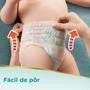 Imagem de Fralda Pampers Premium Care Pants Top Tamanho XG 64 tiras + Brinde Meia Puket Gato Tamanho 15 a 18
