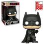 Imagem de Funko Pop The Batman 1188 Batman Super Sized 26cm