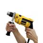 Imagem de Furadeira de Impacto Reversível 1/2" 710W 220V - Dewalt DWD502B2