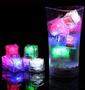 Imagem de Gelo com Luz Led Colorido - Kit com 12 Cubos - Ice Cubes - Festa Decoração Drinks HM6615