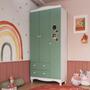 Imagem de Guarda-Roupa Infantil 3 Portas e 2 Gavetas com Nichos e Cabideiro para Quarto de Bebê