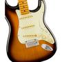 Imagem de Guitarra Fender American Profissional II Stratocaster Sunburst