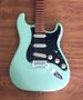 Imagem de Guitarra strato michael stonehenge gm222n ga - green antique