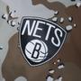 Imagem de JAQUETA CORTA VENTO (WINDBREAKER) DESERT CAMO BROOKLYN NETS NBA MARROM New Era