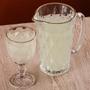 Imagem de Jogo Jarra 1L Diamond com 4 Taças de Vidro 325ml Fio de Ouro Borda Dourada Água Suco Lyor