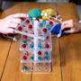 Imagem de Jokari Pegue o jogo de tabuleiro de estratégia 3D da torre para 2 a 4 crianças ou adultos de qualquer idade. Conecte facilmente superfícies de jogo rotativas, como conectar 4 tente alinhar 4 bolinhas de gude, gire um nível para alterar o plano do opon