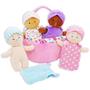 Imagem de June Garden My First Basket Plush Baby Doll Set - Inclui 1 cesta e 4 bebês de pelúcia macia multicultural com expressões emocionais para bebês e crianças nascerem e para cima