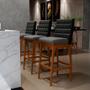 Imagem de Kit 03 Banquetas Altas Sala De Jantar Fixa Mila B04 Corano Preto Linho Cinza Escuro - Lyam Decor