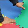 Imagem de Kit 12 Placas Tatame Piso Tapete em EVA 50x50x1cm Infantil Colorido Para Crianças Bebes Brinquedoteca Quarto Decoração