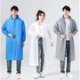 Imagem de kit 2 capa chuva com Gabardina grossa e comprida transparente reforçada reutilizável