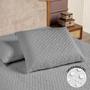Imagem de Kit 2 Capa Protetora Para Travesseiro Impermeável Fronha 200 Fios Anti Alérgico Impermeável Matelassê 70x50 - (70cm x 50cm)