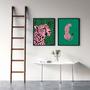 Imagem de Kit 2 Quadros Decorativos The Pink Leopard 45x34cm - com vidro