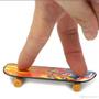 Imagem de Kit 2 Skates De Dedo Com Lixa Fingerboard  + Acessórios  e Ferramentas
