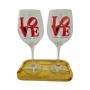 Imagem de Kit 2 Taças Bandeja Frase Love Personalizada Vinho