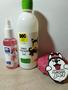 Imagem de Kit 3 itens Pet Shampoo e condicionador 500ml + Colônia fêmea 120ml + brinquedo Pet pneu borracha
