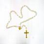 Imagem de Kit 3 Terços rosas relevo dourado religioso Nossa Senhora Aparecida devoção de fé religioso
