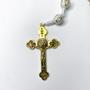 Imagem de Kit 3 terços São Bento cruz douradas religioso com medalha e crucifixo devocional