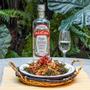 Imagem de Kit 4 Cachaça Prata Paratiana 700 ml Caipirinha Namorada Clássica Barril Drink Pai Caipirinha Especial Caninha Tonel