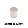 Imagem de Kit 8 Imã Neodímio Disco Magnético N35 20 x 20 mm Super Forte Potente Redondo