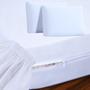 Imagem de Kit Capa de Colchão Casal Padrão Cama Box Malha Gel com Zíper + Porta Travesseiro + Saia Box Elásticada