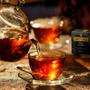 Imagem de Kit Chás Twinings Caixa de Madeira Preta com 60 Sachês