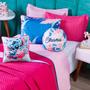 Imagem de Kit Cobre Leito Stich Pink/Rosa Dupla Face com Almofadas CASAL PADRÃO 07 Peças - Decoração Infantil Juvenil Personagem