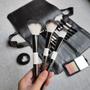 Imagem de Kit com 18 Pincéis Profissionais com Cinto Jacki Design