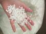 Imagem de Kit Com 2 Flocos De Isopor 150l Para Puffs - Almofadas