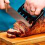 Imagem de Kit Com 2 Garras Urso Desfiador Cortador Reforçado Carne Churrasco
