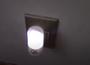 Imagem de Kit com 3 Mini Luminária Luz Noturna de LED para Tomada Bivolt 127v-220v Abajur Bivolt