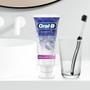 Imagem de Kit Creme Dental Oral-B 3D White Brilliant Fresh 70g com 10 Unidades