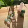 Imagem de Kit de 10 Pedras Quartzo Verde e Quartzo Rosa Cristais Naturais Pequenas