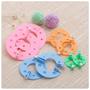 Imagem de Kit F Pompom Manual Com 4 Tamanhos E 8 Peças 3.5/5.5/7/9Cm