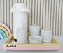 Imagem de Kit Higiene Bebe K025 Bandeja Pinus Faixa Rosa Cílios Porcelana Térmica Gel Quarto Decoração