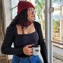 Imagem de Kit Inverno Quentinho Moda Com Cachecol De Franjas Touca Com Pompom E Luva Forrada Elegante