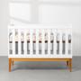 Imagem de Kit Quarto Infantil Theo com Pés Square Mel - Berço + Cômoda 3 Gavetas - Branco Fosco